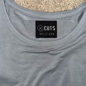 CUTS short sleeve T-shirts split hem